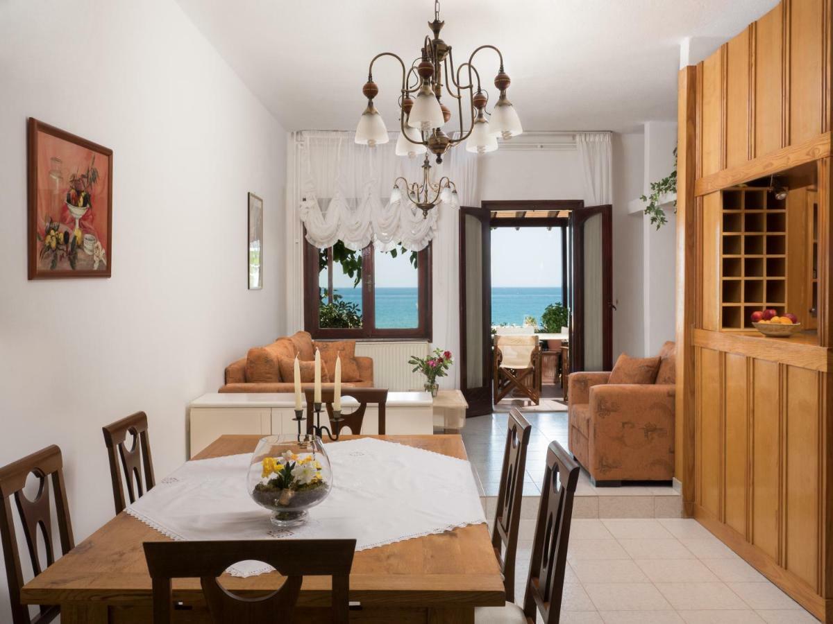 Romantic Corner Maisonette Houses Σταλός Εξωτερικό φωτογραφία